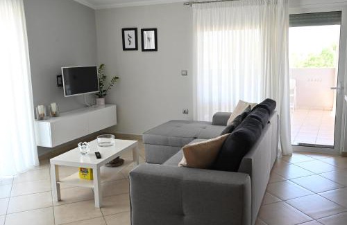 Gerakas Apartment | Vasiliki’s Guesthouse