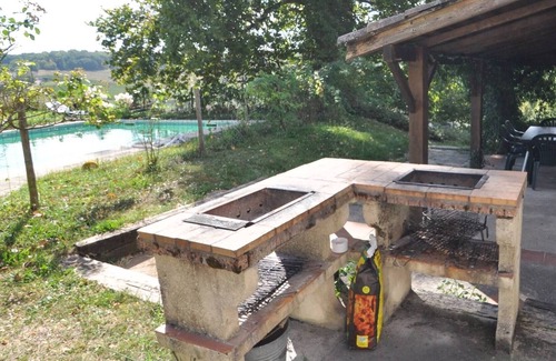 Flaugnac House | Vaste Gite Rural 3 Etoiles Piscine