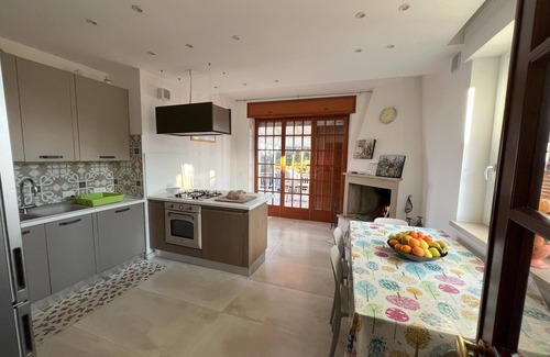 Vasto Villa | Vasto, Abruzzo, in villa 100 m from the Adriatic Sea.