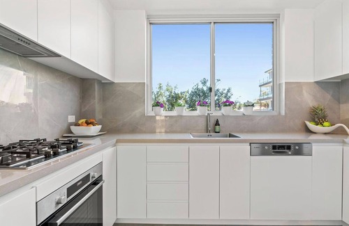 Vaucluse Apartment | Vaucluse Vibrance - Stylish 3BR Apartment in Prime Vaucluse Location