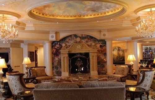 Las Vegas Resort | Vegas Fun at Westgate! Steps to LVCC | Monorail to Strip-Studio