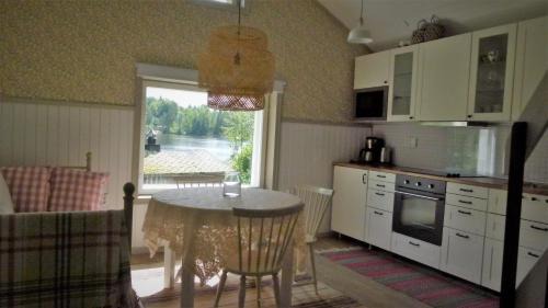 Orivesi Ski Chalet | Vehmaanpirtti