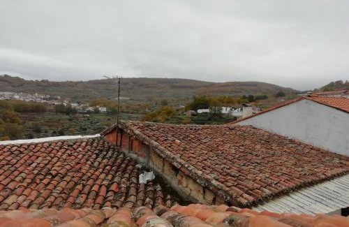 Casas del Castanar House | VEN LUNA, VEN Casa-SPA Astroturismo rural TR-CC-00361