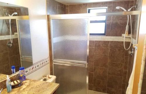 South Venice House | Venice Pool Home by AcoralBay 5 Min to the beach & town