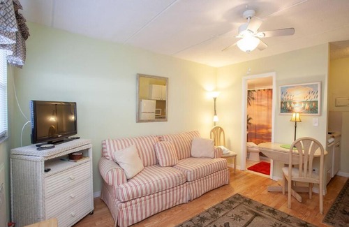 Golden Beach Apartment | Venice Villas * Studio #50