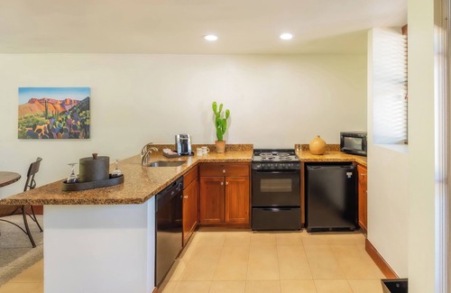 Tucson Apartment | Ventana Canyon Club and Lodge