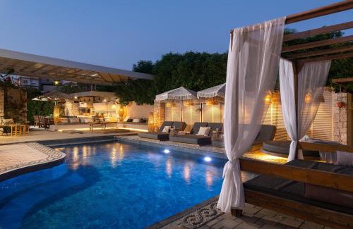 Petaloudes Villa | Vento Imperiale Estate