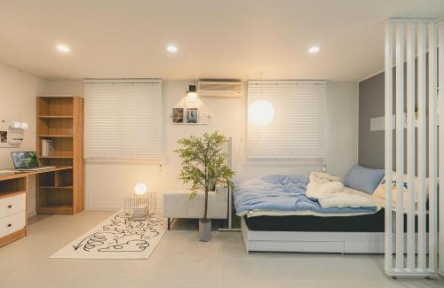 Gwanak-gu Apartment | Venture Town Gukbin Seowon
