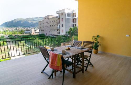 Ficarazzi House | Veranda sul Verde