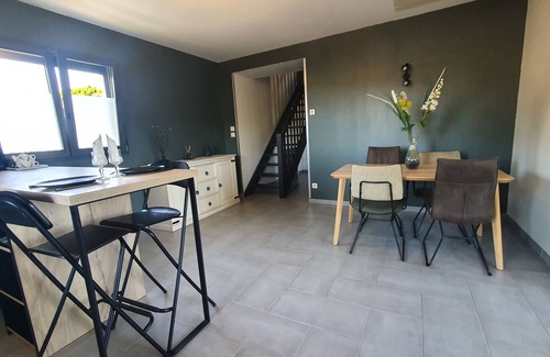 Saint-Vincent-de-Barres Apartment | Verchière: Heated swimming pool and terrace overlooking the countryside