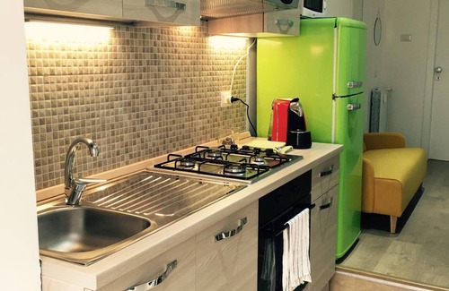 Garbatella House | Verrazzano 37 Guest House