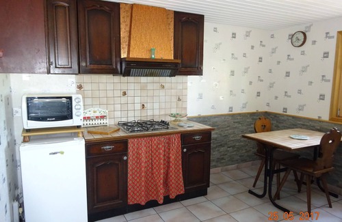 Gerardmer Apartment | Very beautiful chalet-style studio with lake view near the ski slopes for 2 people 1 child