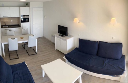 Morgat Apartment | Very beautiful sea view apartment in residence
