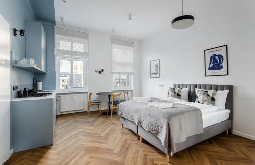 Jezyce Apartment | Very Berry - Kochanowskiego 6/4 - Jeżyce, self check in 24h
