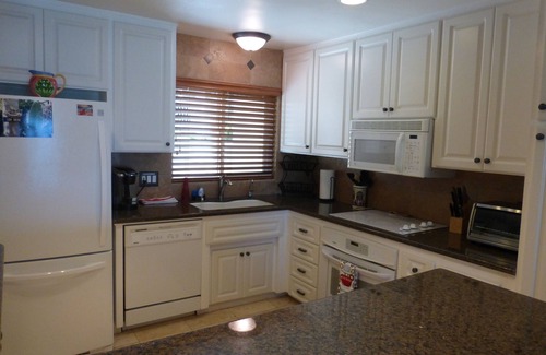 Solana Beach Condo | Very Clean Oceanfront Condo with Wi-Fi! 5-Star Vacation!