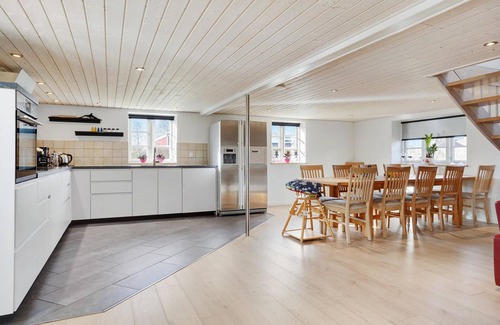 Havndal House | Very cosy holiday home within walking distance of Randers Fjord.