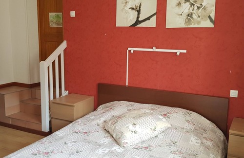 Siguer Bed & Breakfast | Very friendly bed and breakfast, surrounded by mountains (shower room)