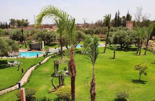 Palmeraie Villa | Very large and beautiful palm villa for large groups