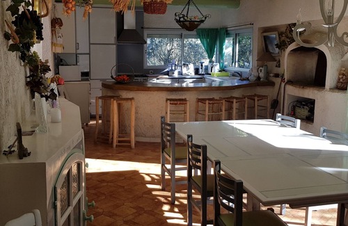 Senas House | VERY LARGE AND PLEASANT HOUSE IN A GREEN HAVEN OF 4000 M² WITH POOL