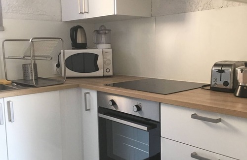 Ares House | Very nice and cozy house 10 minutes from the Bassin