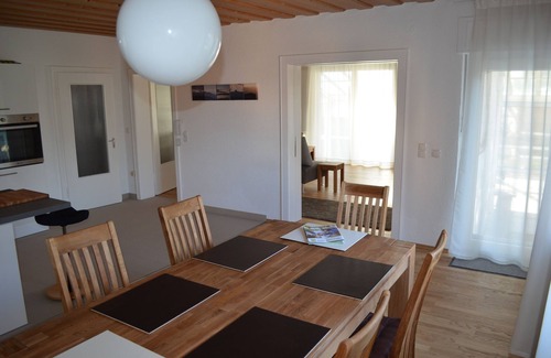 Michelau Apartment | Very quiet, bright apartment (in central location)