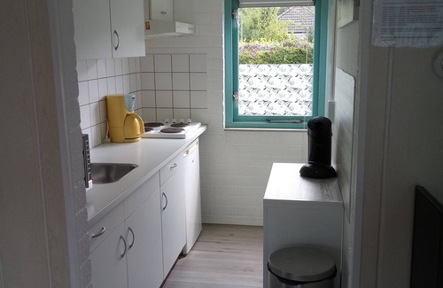 Dirkshorn House | Very well-kept stone bungalow in a quiet location, WLAN, very good facilities