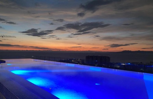 Alta Vista Apartment | VEstrella luxury residence, roof top pool with ocean view, walk to town&beach