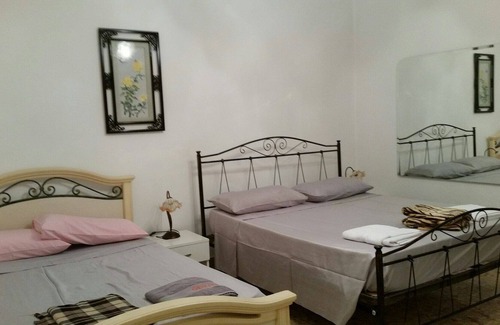 Crocetta-San Lazzaro-Modena Est House | Via del Mercato apartment.