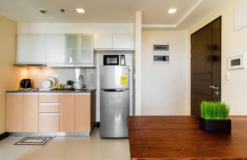 Pinagsama Apartment | Viceroy 3 Mckinley Hill BGC