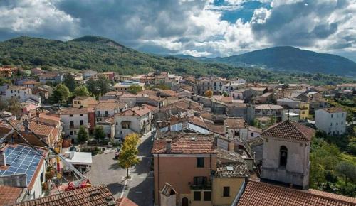 Roccasicura House | Vico Gioia