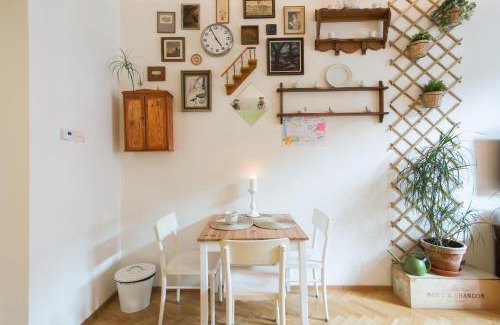 Vysehrad Apartment | Victoria Design Stays - Apartment Slavojova