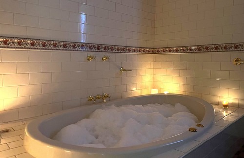 Croydon North Hotel | Victoria House Motor Inn