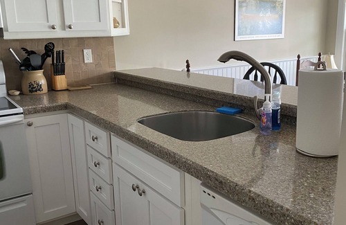 Admiral Estates Condo | Victoria's Walk - Cape May's Best Oceanfront Condo W/Pool
