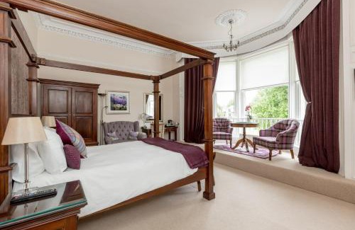 Dalavich Hotel | Victoria Square & The Orangery