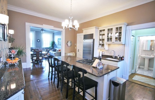 Thompson Square - Bunker Hill House | Victorian Glam Overlooking Charlestown's Main Square
