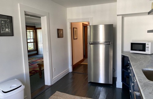 Kent House | Victorian Guest Suite in heart of the Village