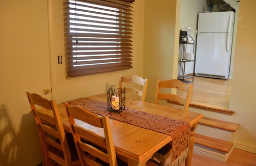 Central Colorado Springs Apartment | Victorian Style Apt. Close To Downtown