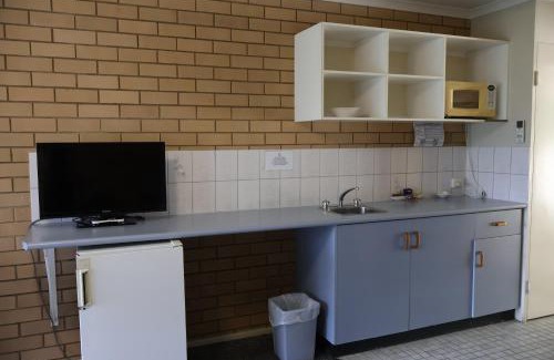Victory Heights Hotel | Victory Hotel Motel Gympie