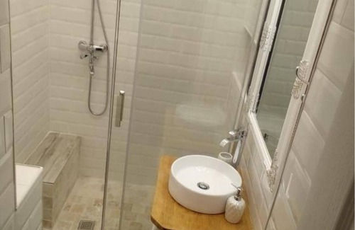 Constanta House | Victory Sea House