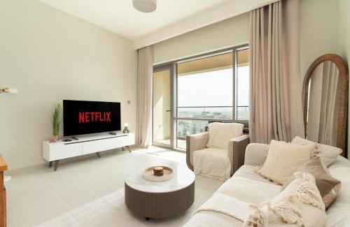 Dubai Festival City Apartment | Vida Residences at Creek Beach - Stylish One Bedroom