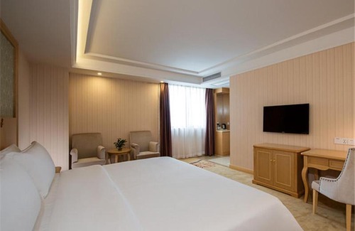 Buji Hotel | Vienna Hotel Shenzhen East Railway Station