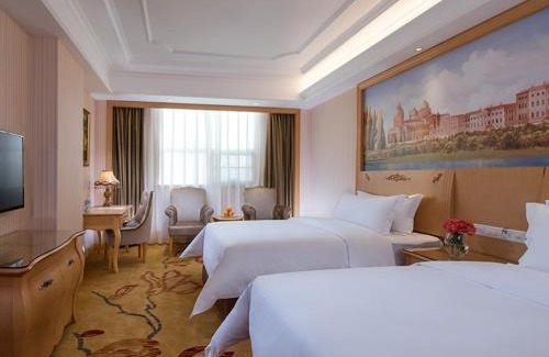 Longhua District Hotel | Vienna International Hotel Shenzhen Longhua Center