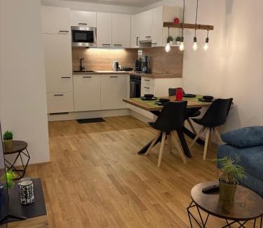 Donaustadt Apartment | Vienna Near Lake Homes