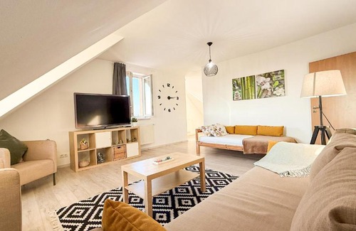 Sußenbrunn Apartment | Vienna's Nature Corner - charming rooftop family apartment