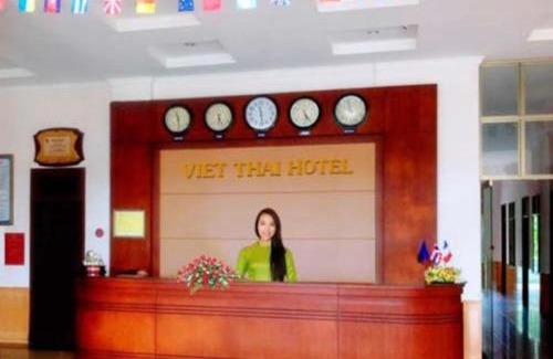 Hong Linh Hotel | Viet Thai Hotel
