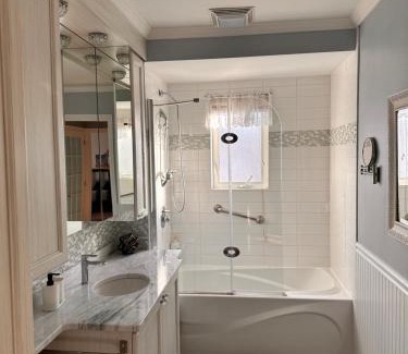 Beloeil Apartment | Vieux Beloeil appartement free Parking