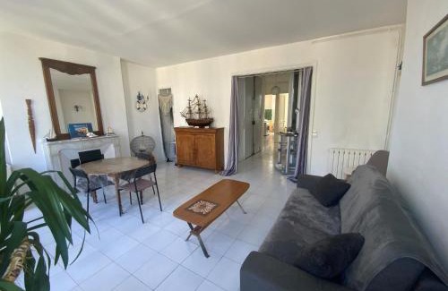 Opera Apartment | Vieux Port Appartement Maritime de 72m² et balcon
