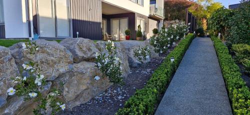 Richmond Apartment | View on Kihilla