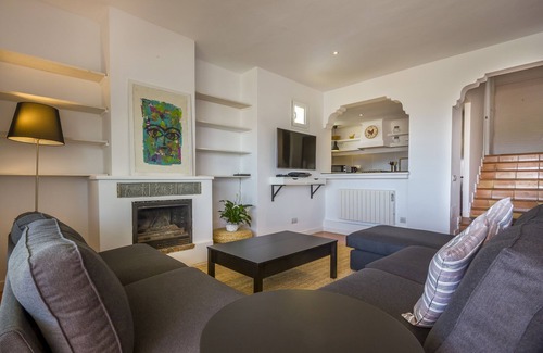Cap Martinet Villa | Views, comfort & relax in a great location