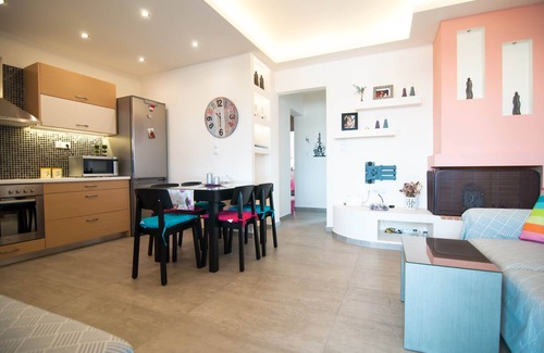 Mikri Vigla House | Viglaki House | Ready for stress-free holiday filled with amazing views?